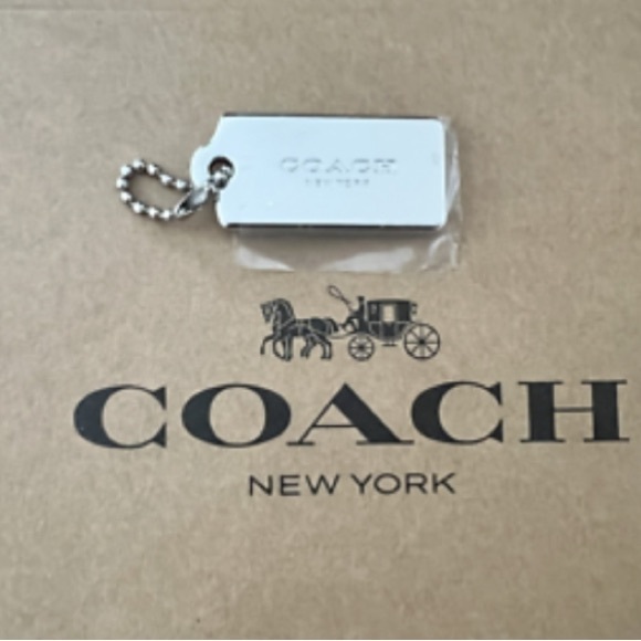 Coach Metallic Silver Bag Tag Keychain. Excellent condition - Picture 1 of 3